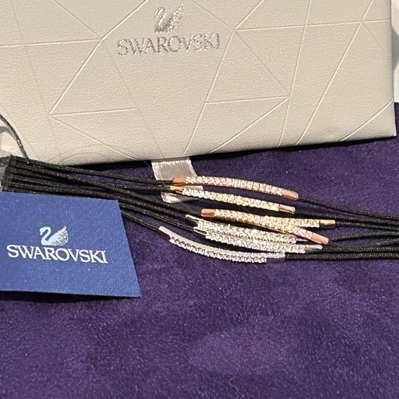 ✨ Edgy Swarovski Black Leather, Crystal Bracelet with Rose Gold Plated Settings - Picture 11 of 16